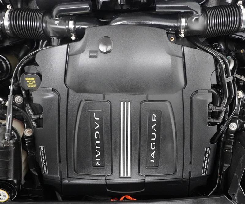 Used 2013 Jaguar XJ L Portfolio AWD/4WD image 30