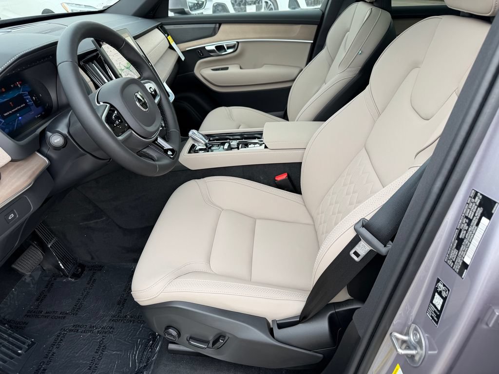 New 2026 Volvo XC90 B6 Plus AWD/4WD image 17