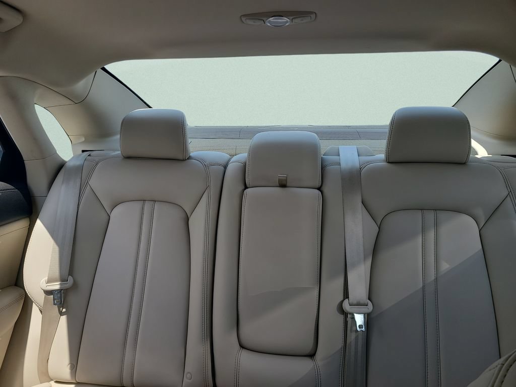 Used 2020 Lincoln MKZ FWD image 10