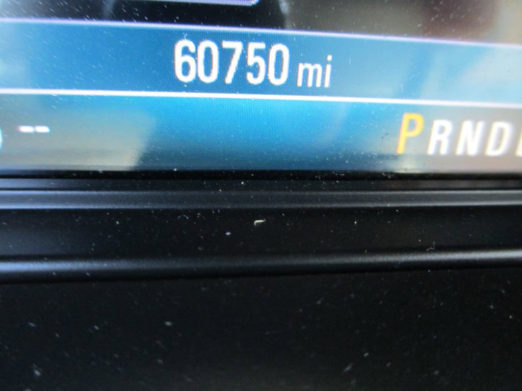 Used 2020 Buick Envision Essence FWD image 33