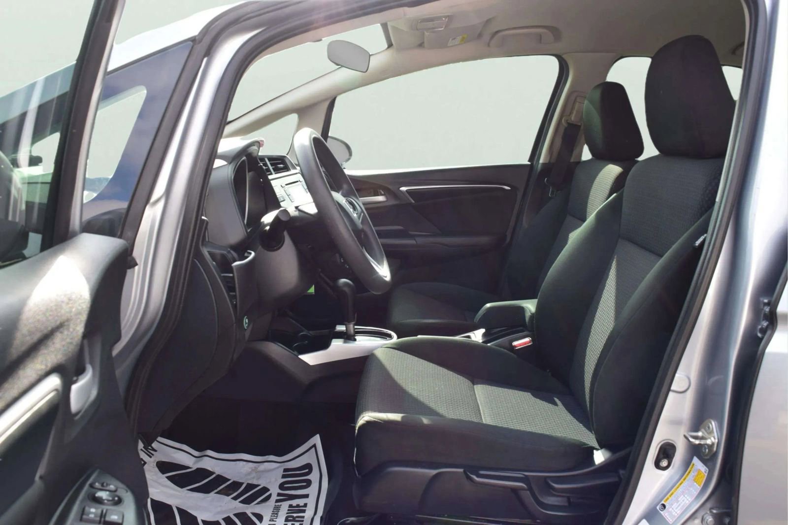 Used 2019 Honda Fit LX image 12