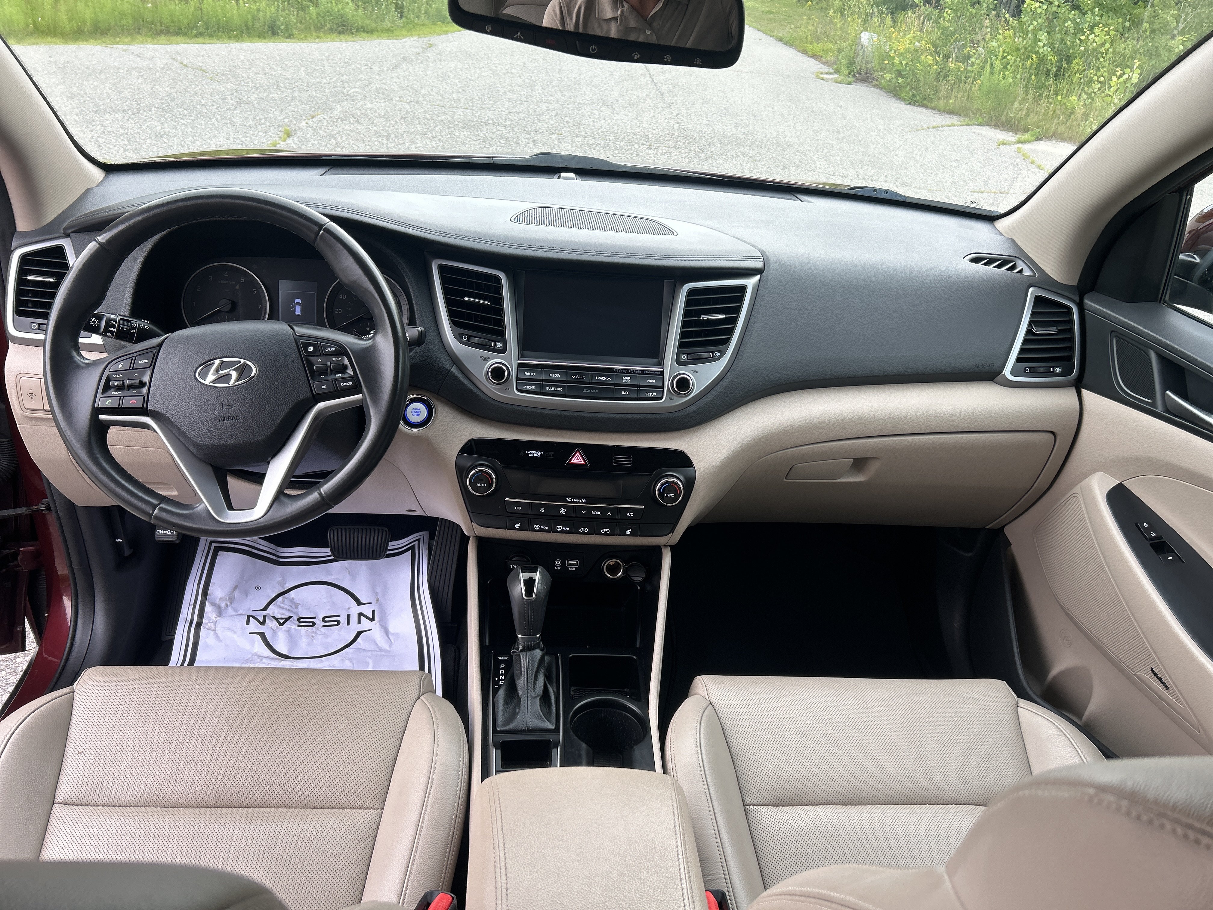 Used 2017 Hyundai Tucson SE Plus AWD/4WD image 18