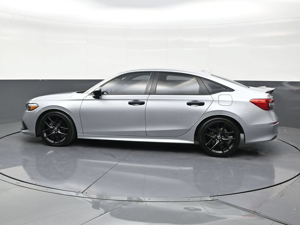 Used 2024 Honda Civic Sport image 2