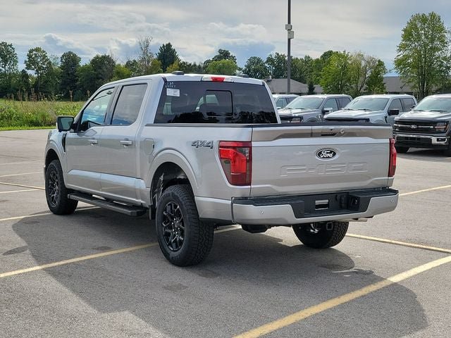 New 2026 Ford F150 XLT w/ Equipment Group 302A MID AWD/4WD image 3