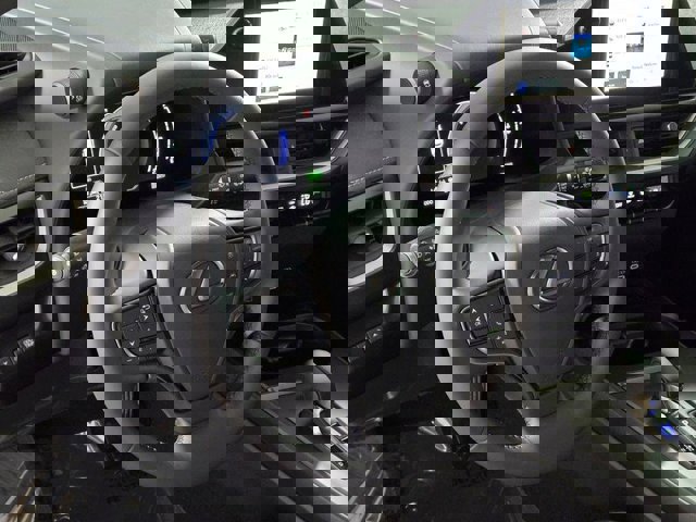 Certified 2025 Lexus UX 300h FWD w/ Accessory Package (Z1) image 29