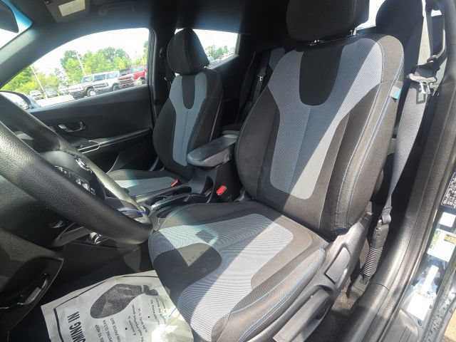 Used 2019 Hyundai Veloster 2.0 FWD image 18