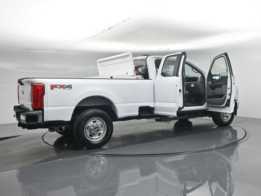 New 2026 Ford F350 XL w/ XL Driver Assist Package AWD/4WD image 4