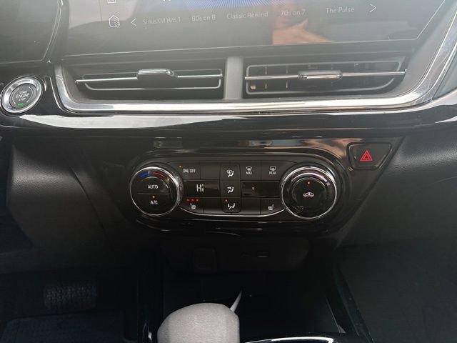 Used 2026 Chevrolet Trax RS image 19