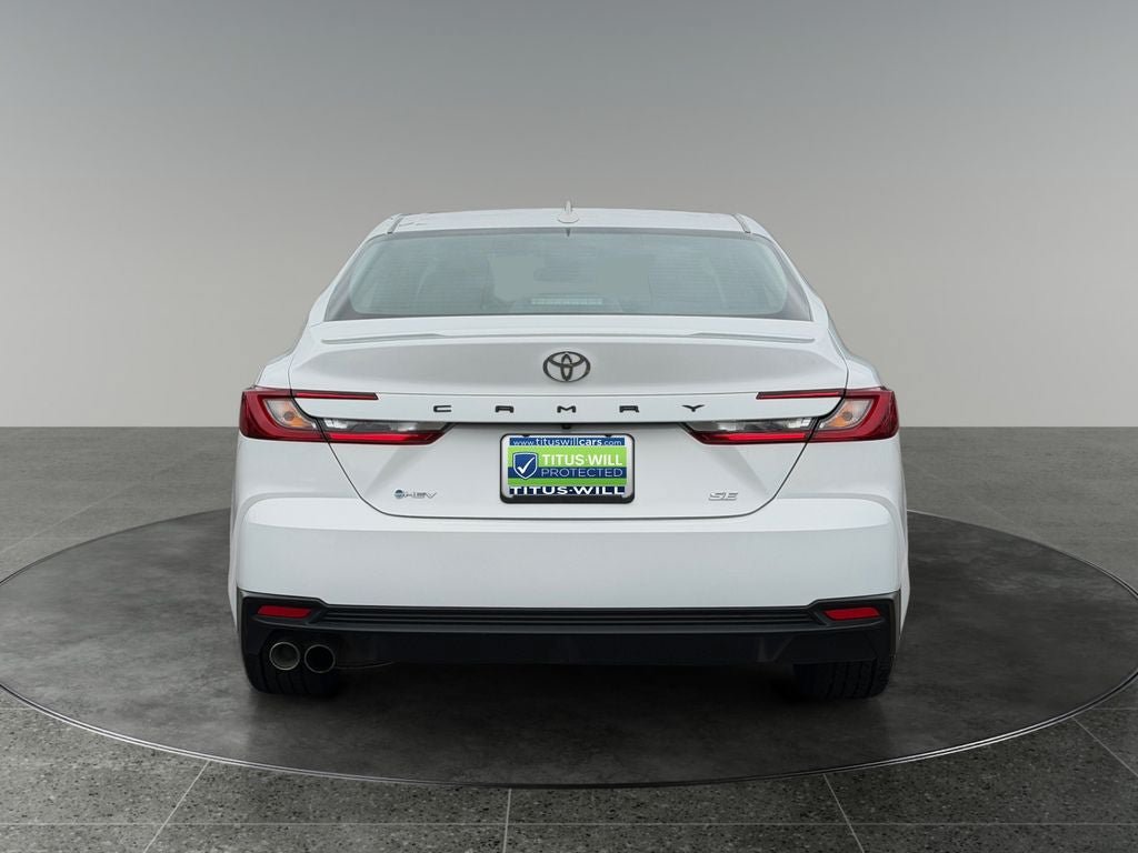 Used 2025 Toyota Camry SE FWD image 8
