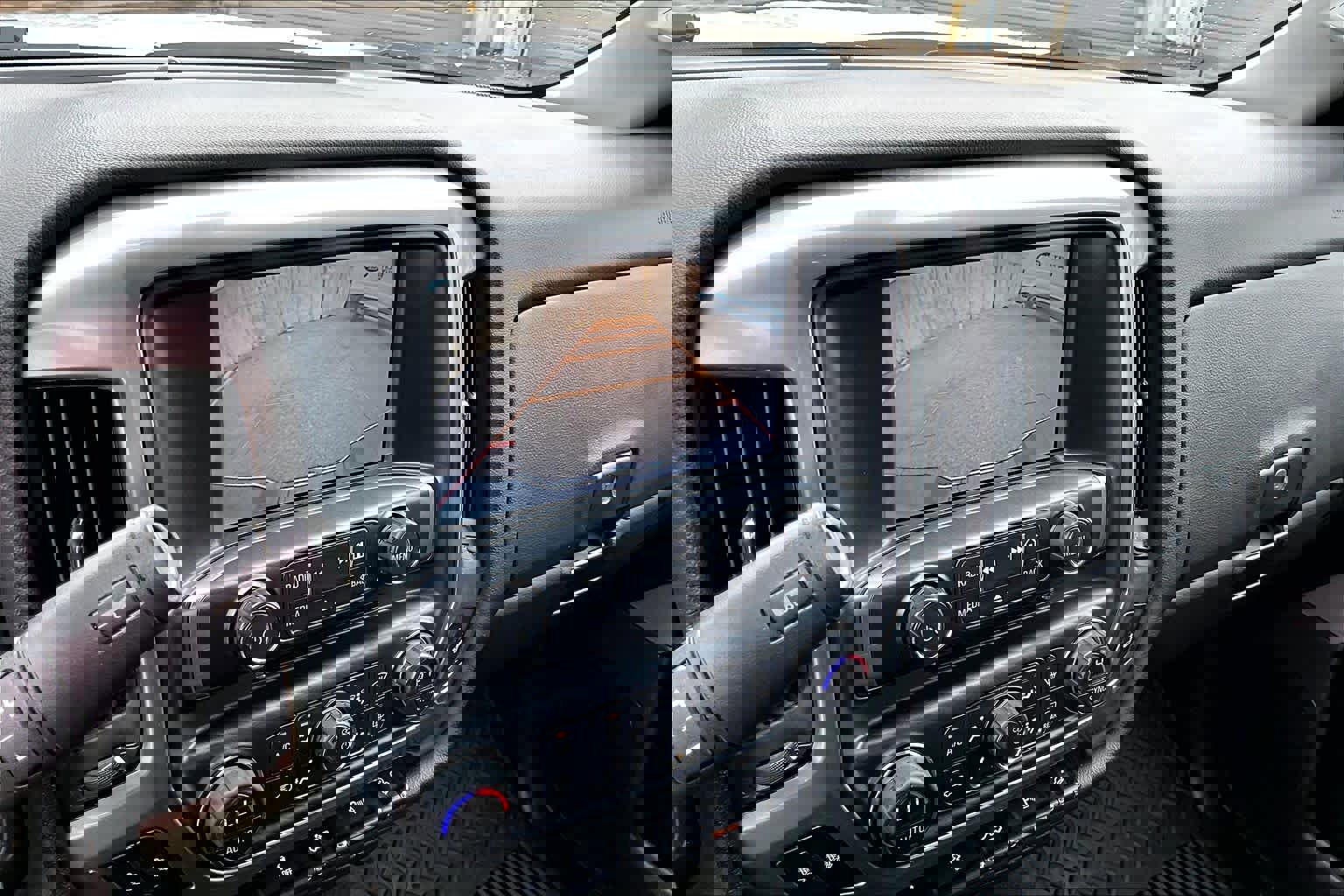 Used 2015 Chevrolet Silverado 1500 LT w/ Custom Sport Edition image 29