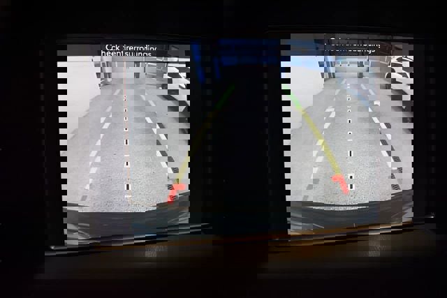 Used 2018 Jeep Grand Cherokee Laredo image 8