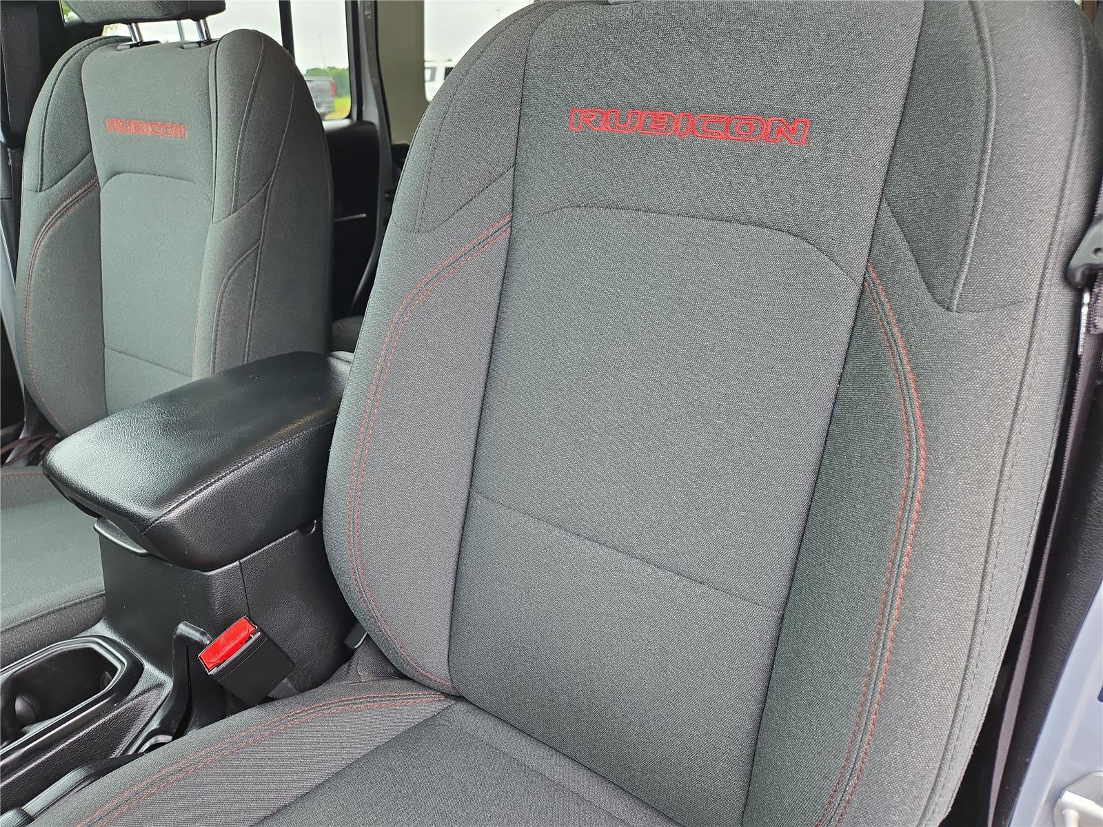 Used 2024 Jeep Wrangler Unlimited Rubicon image 16