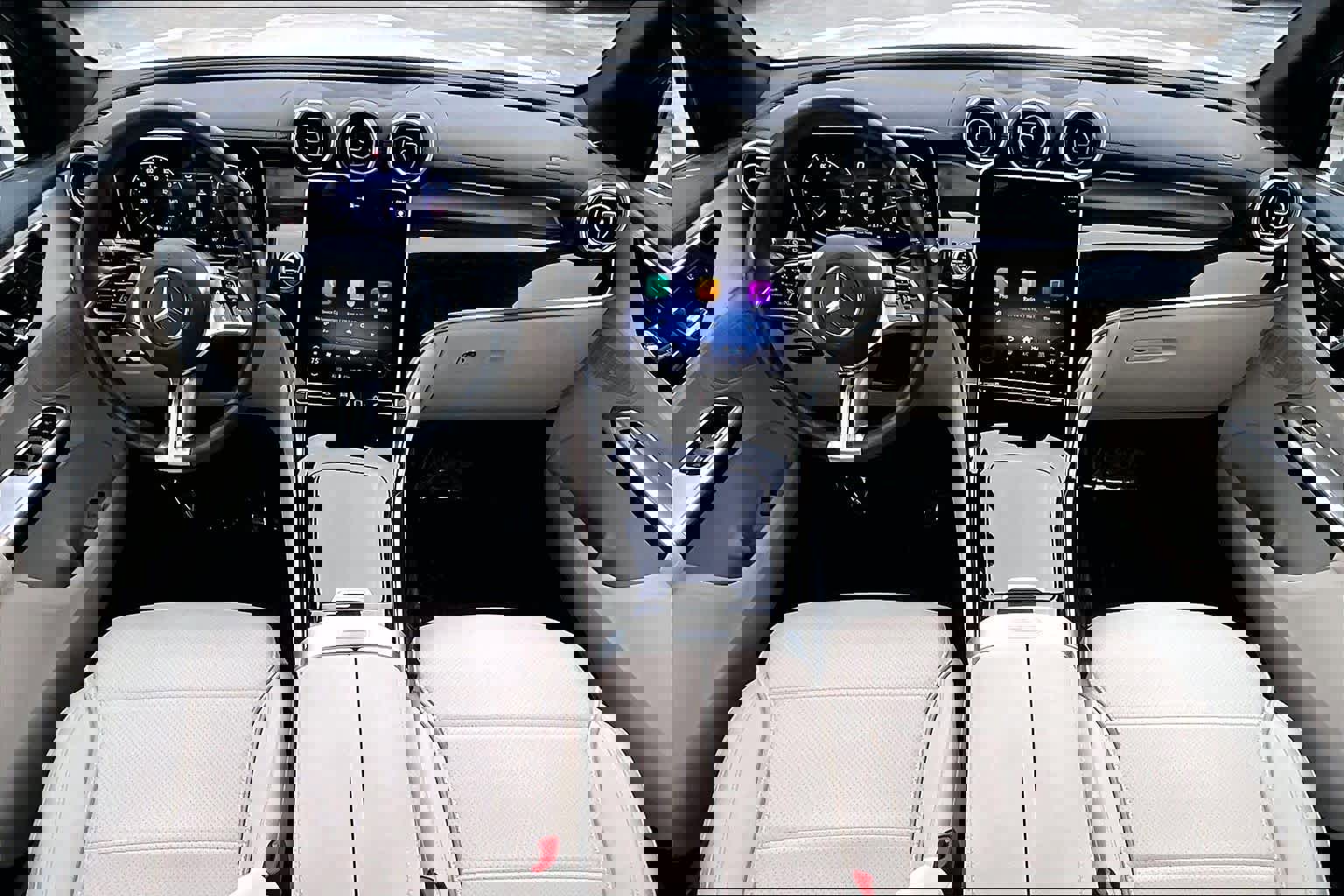 Certified 2025 Mercedes-Benz GLC 300 4MATIC image 16