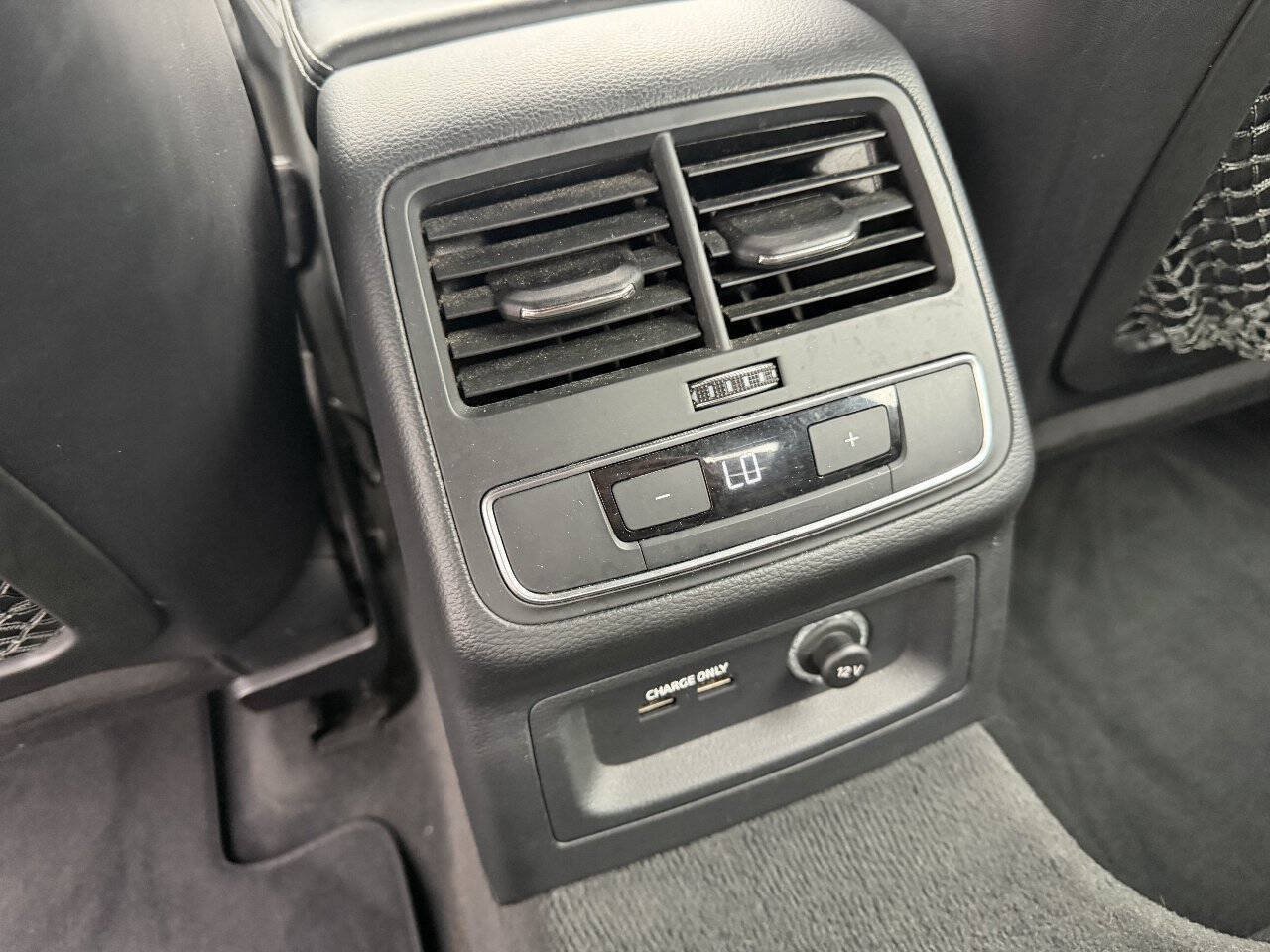 Used 2019 Audi S4 Premium Plus w/ Premium Plus Package AWD/4WD image 26