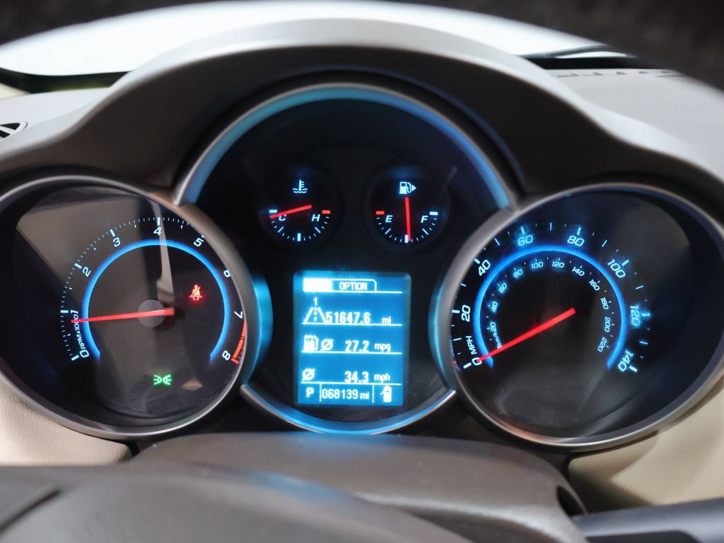 Used 2015 Chevrolet Cruze LT FWD image 35