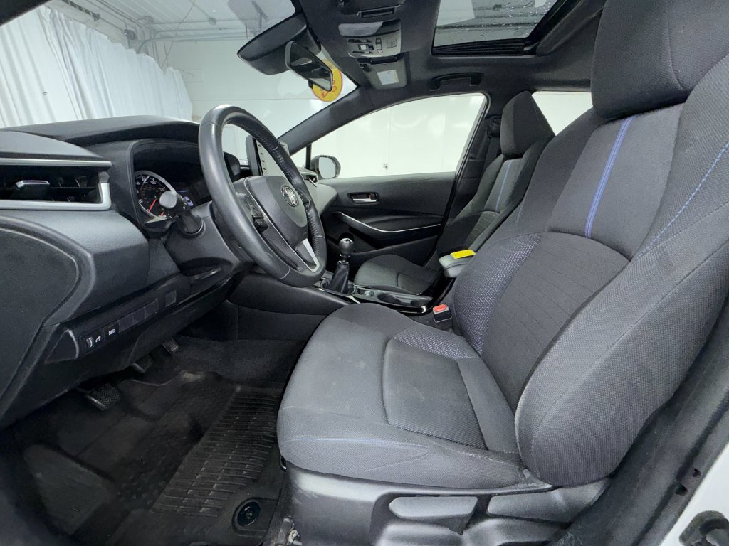 Used 2022 Toyota Corolla SE FWD image 12