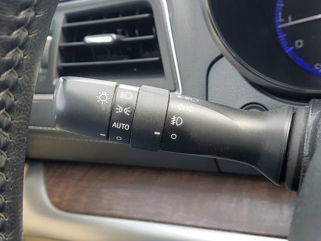 Used 2018 Subaru Outback 2.5i Limited image 23