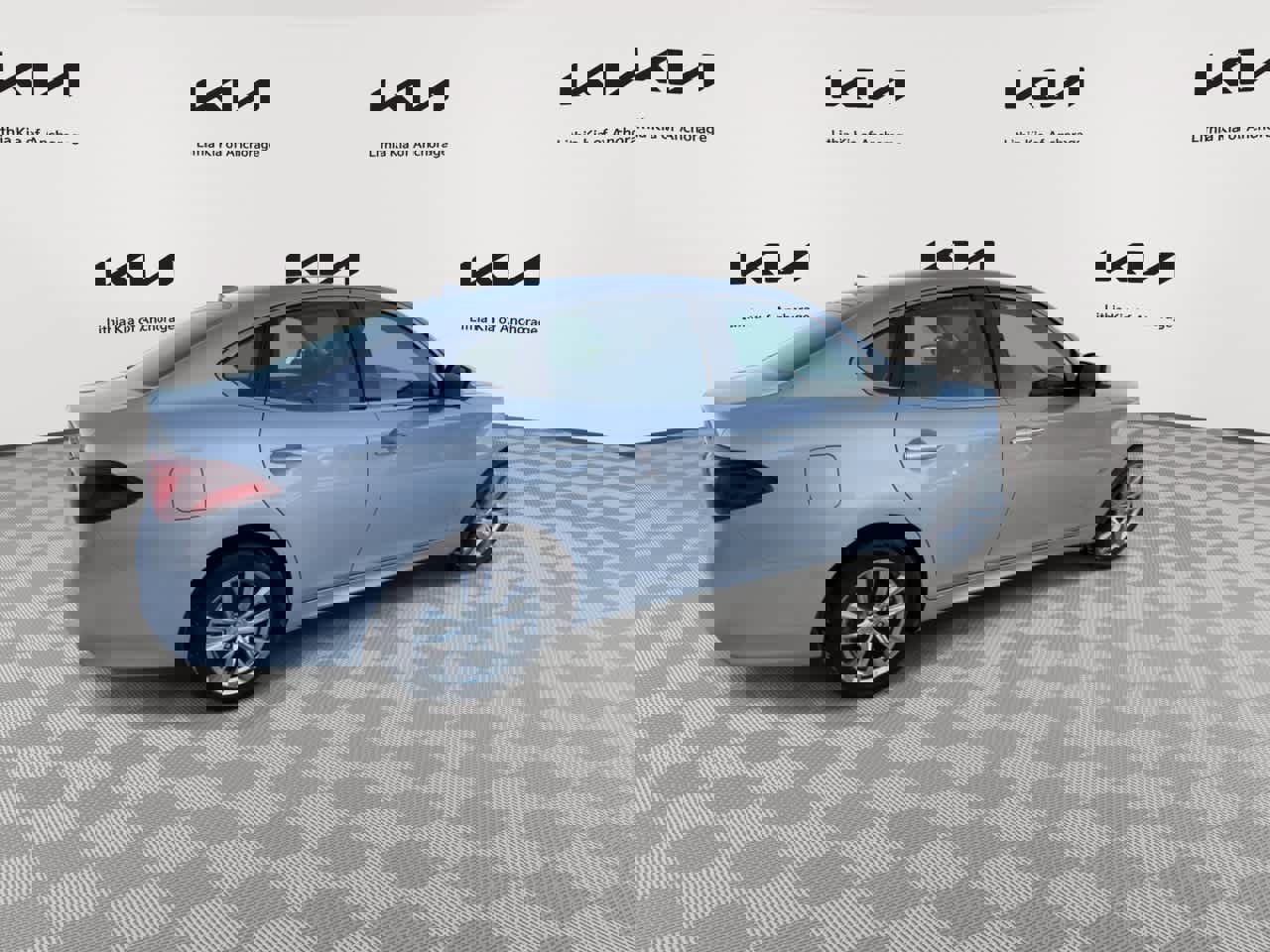 Used 2019 INFINITI Q70 Luxe image 2