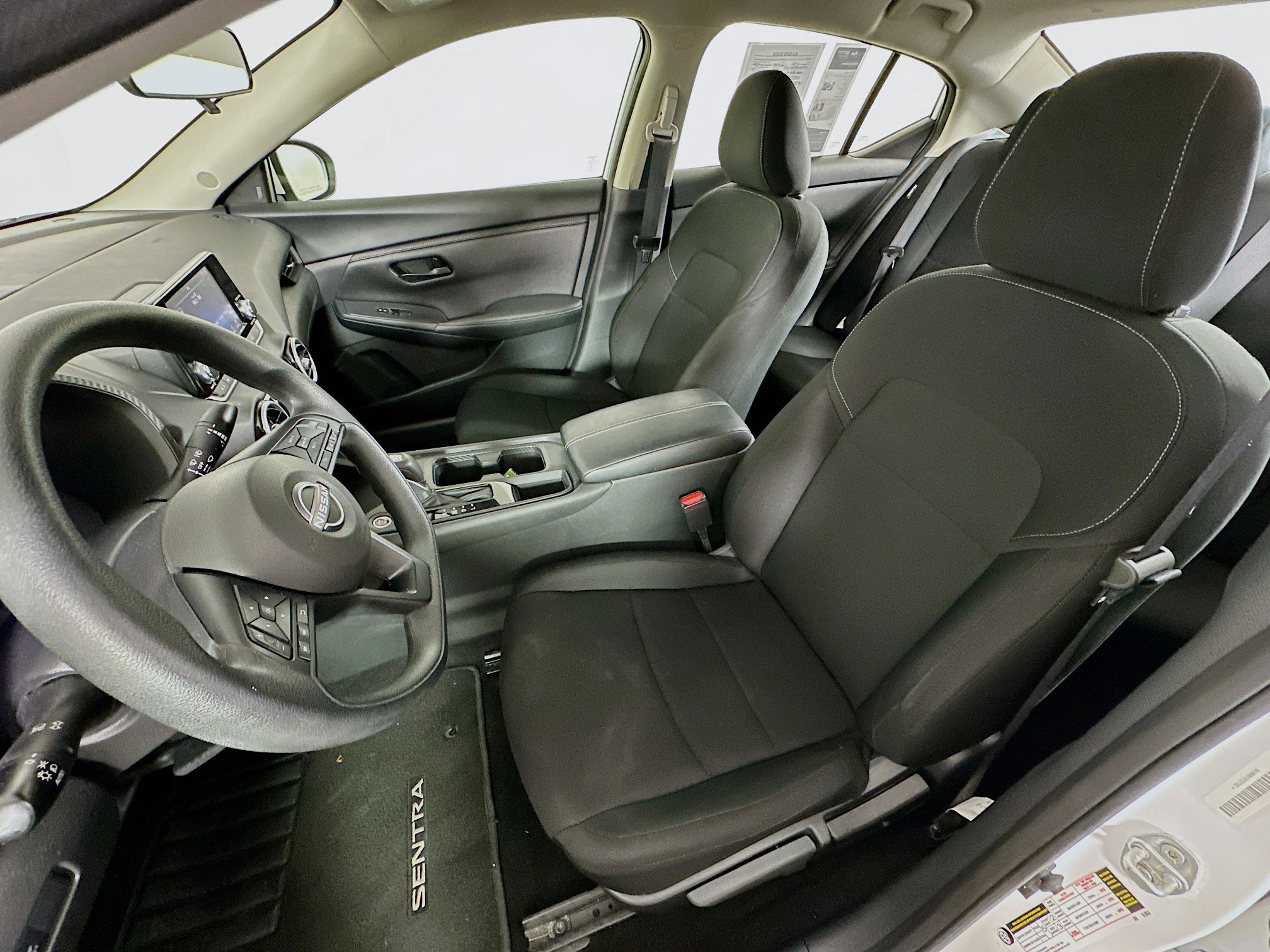 Used 2025 Nissan Sentra S image 13