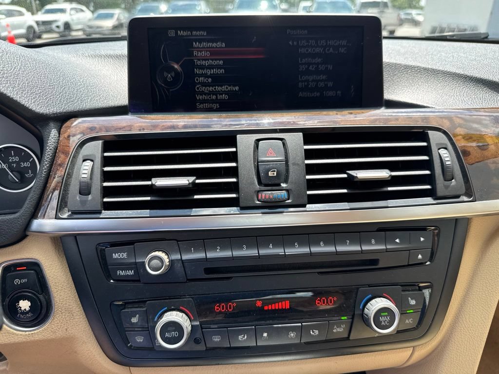 Used 2014 BMW 328i xDrive Sedan AWD/4WD image 23