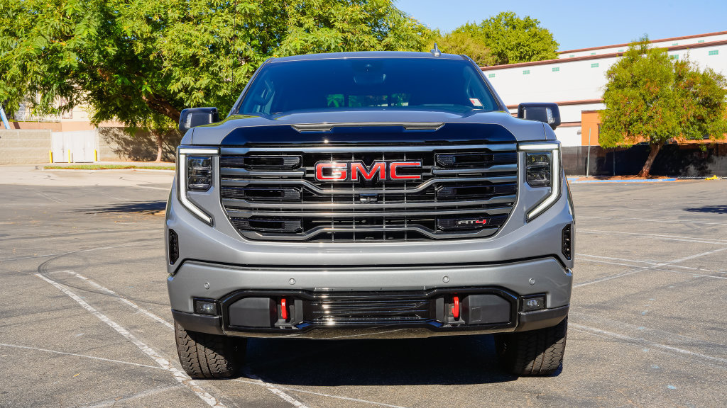 New 2026 GMC Sierra 1500 AT4 w/ AT4 Premium Package AWD/4WD image 4