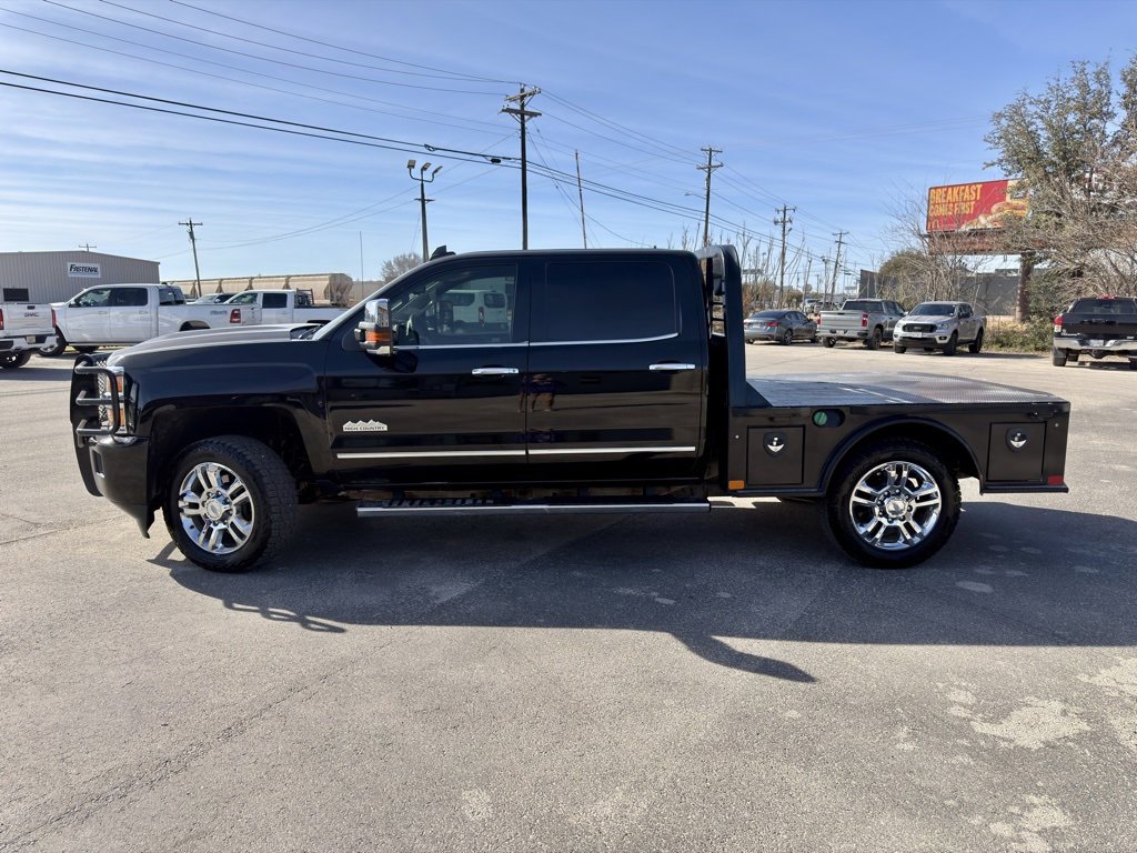 Used 2017 Chevrolet Silverado 2500 High Country w/ Duramax Plus Package image 2