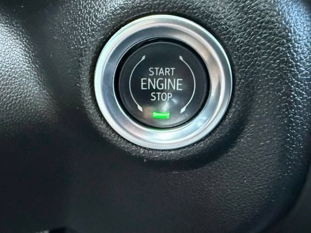 Certified 2025 Chevrolet Silverado 2500 Custom w/ Custom Value Package AWD/4WD image 36