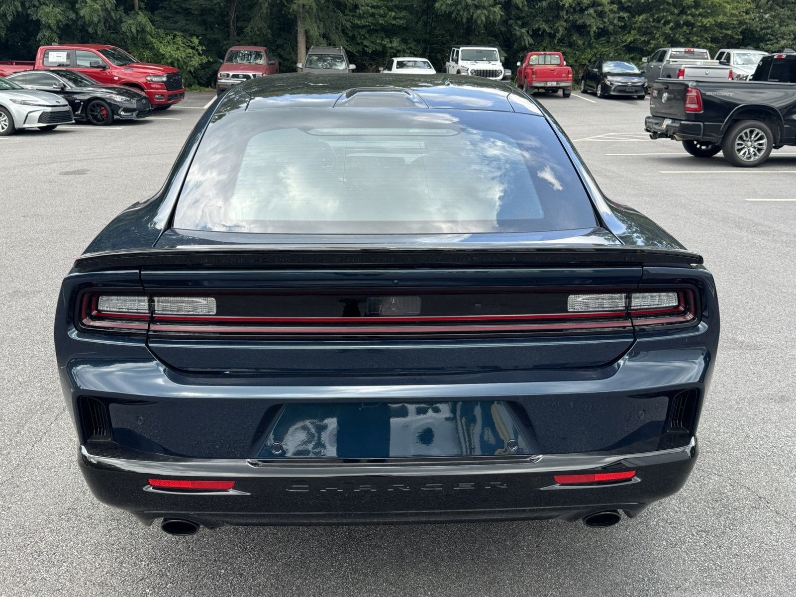 Used 2026 Dodge Charger Scat Pack w/ Blacktop Package AWD/4WD image 6
