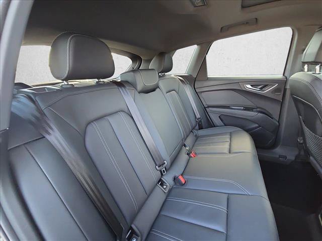 Used 2023 Audi Q4 e-tron Premium Plus w/ Premium Plus RWD image 20