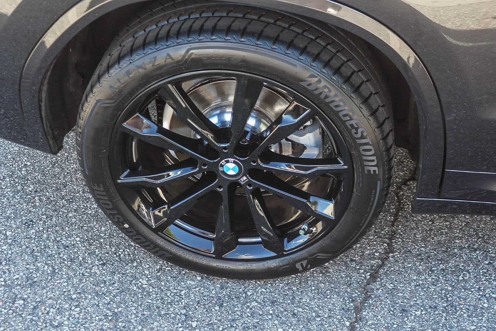 Used 2024 BMW X3 sDrive30i w/ M Sport Package RWD image 8