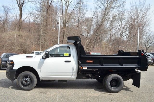 New 2026 RAM 3500 Tradesman AWD/4WD image 5
