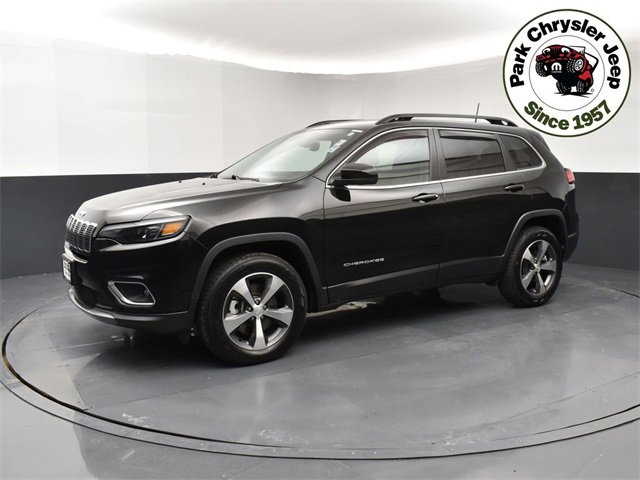Used 2022 Jeep Cherokee Limited image 3