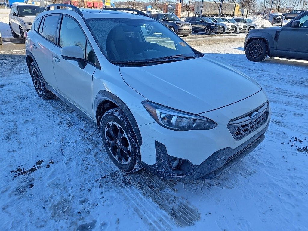 Used 2021 Subaru Crosstrek 2.0i Premium w/ Moonroof Package image 3
