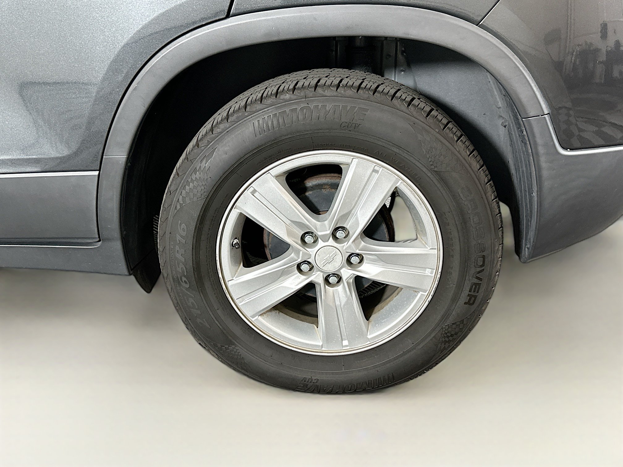 Used 2017 Chevrolet Trax LT w/ LT Convenience Package FWD image 11