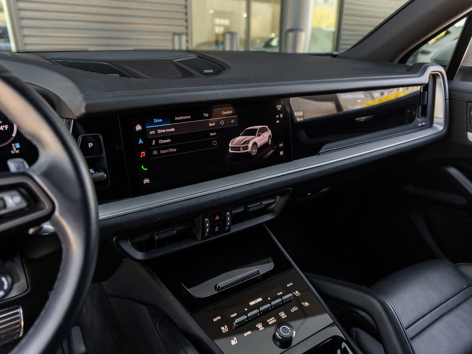 Certified 2024 Porsche Cayenne S image 32