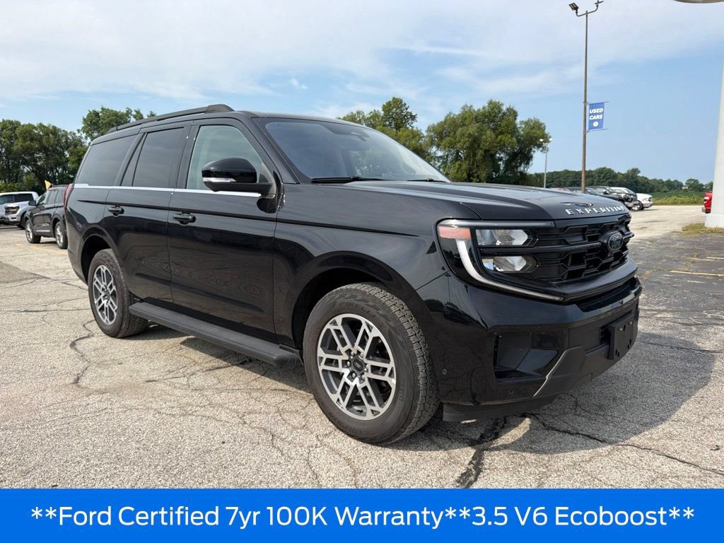 Used 2025 Ford Expedition Active AWD/4WD image 4