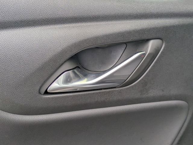 Used 2025 Chevrolet Blazer LT image 25