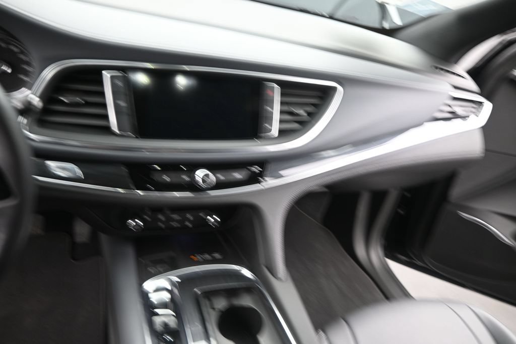 Used 2023 Buick Enclave Essence w/ Experience Buick Package AWD/4WD image 29