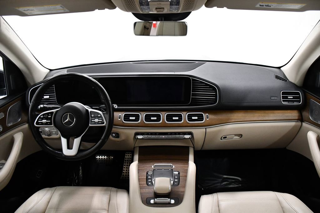 Certified 2021 Mercedes-Benz GLS 580 4MATIC image 8