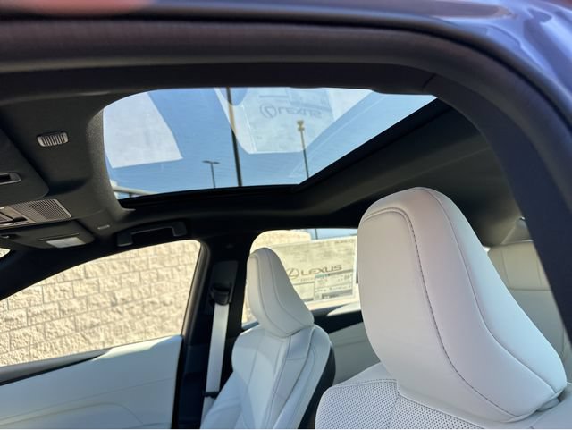 New 2026 Lexus ES 350h w/ Convenience Package FWD image 16