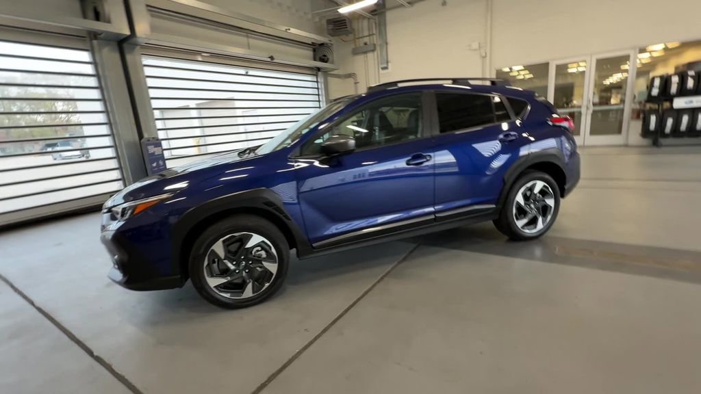 Used 2024 Subaru Crosstrek 2.5i Limited AWD/4WD image 9