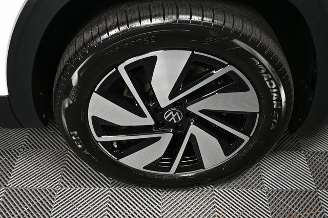 New 2026 Volkswagen Atlas SE image 37