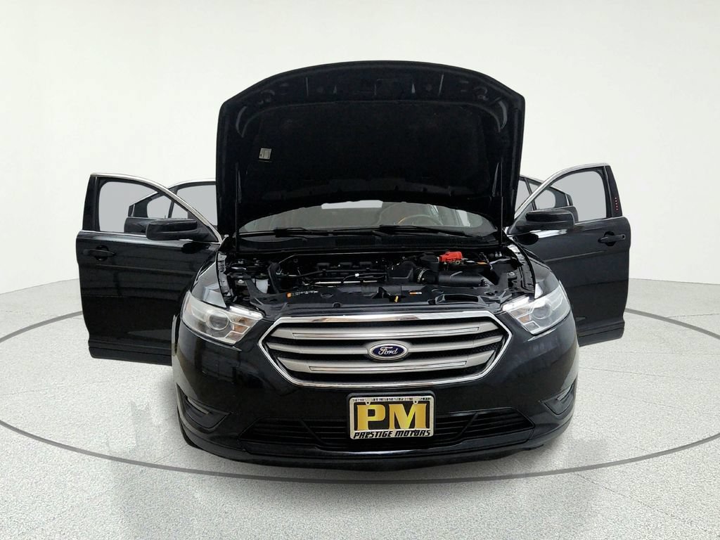 Used 2013 Ford Taurus SEL FWD image 9
