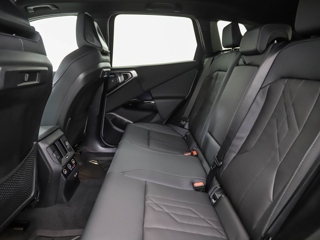 New 2026 BMW X3 xDrive30 w/ Premium Package image 21