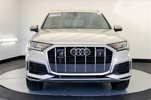 Certified 2023 Audi Q7 2.0T Premium w/ Convenience Package image 3