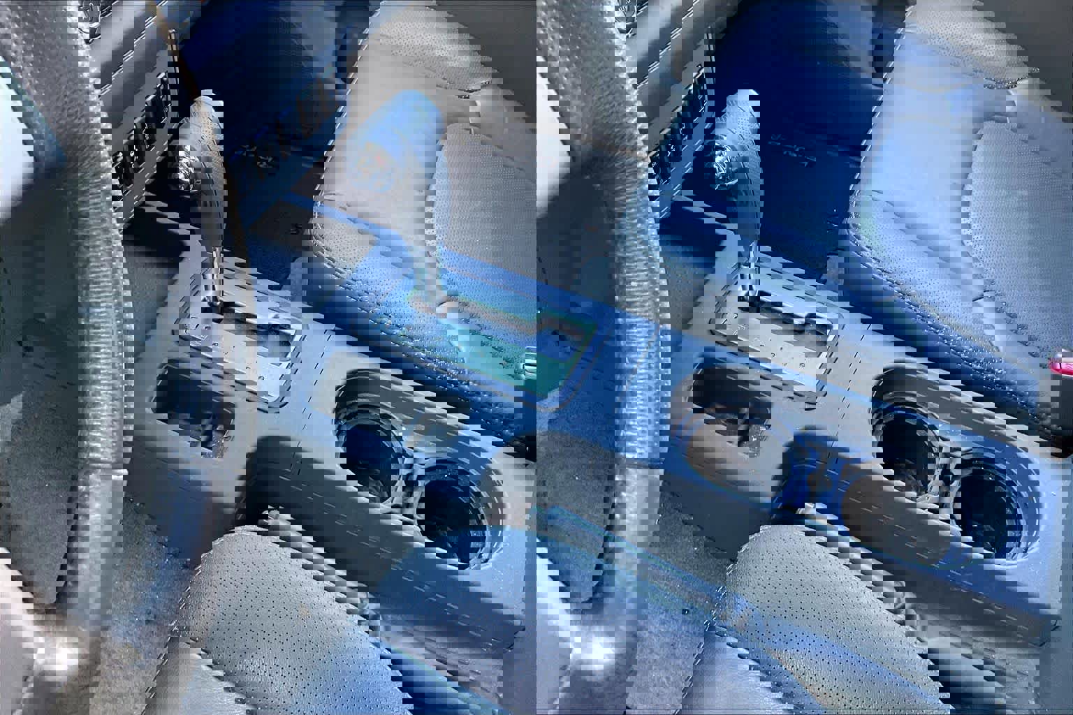 Used 2014 Nissan Frontier SL image 15