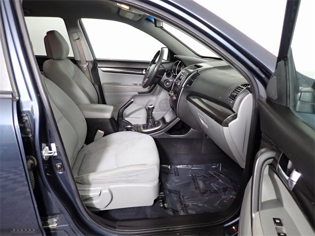 Used 2011 Kia Sorento 2WD image 30