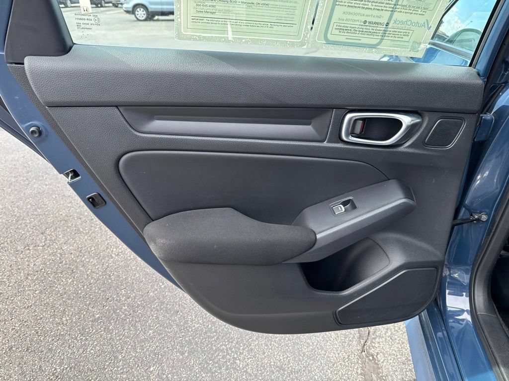 Used 2025 Honda Civic LX image 27