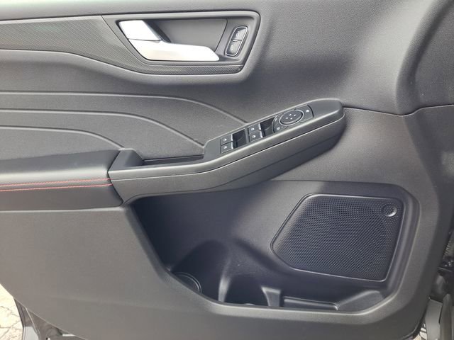 Certified 2024 Ford Escape ST-Line w/ Tech Pack #1 image 23