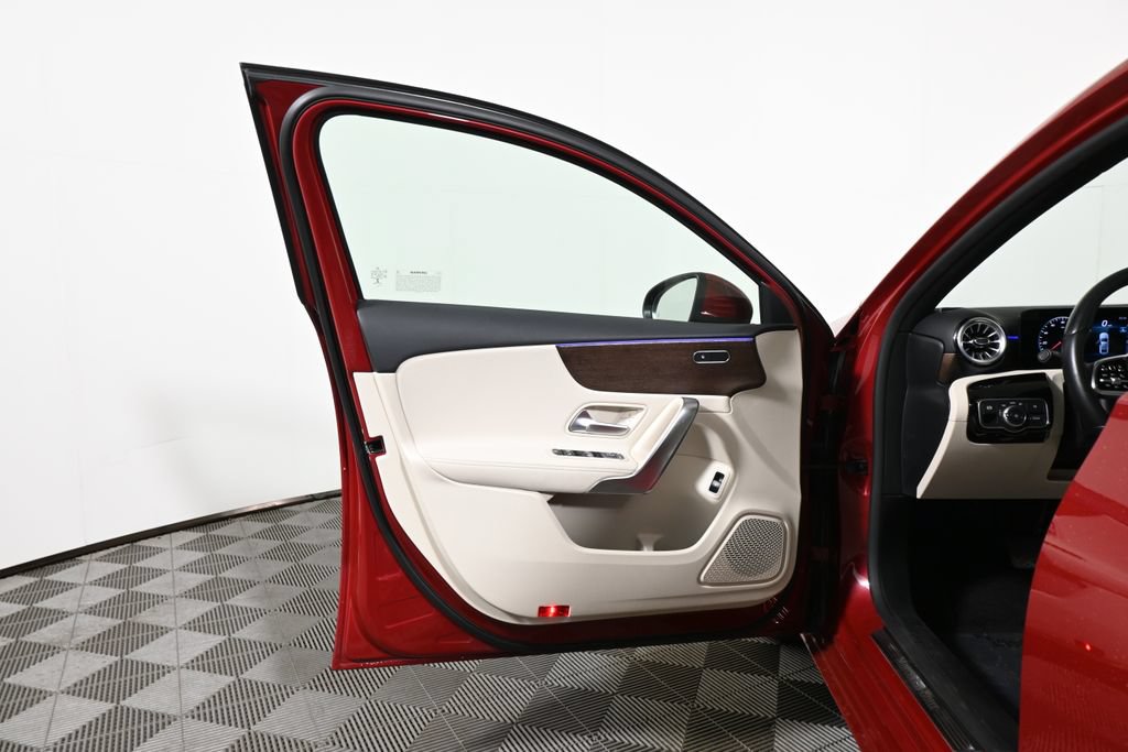 Certified 2022 Mercedes-Benz A 220 image 28